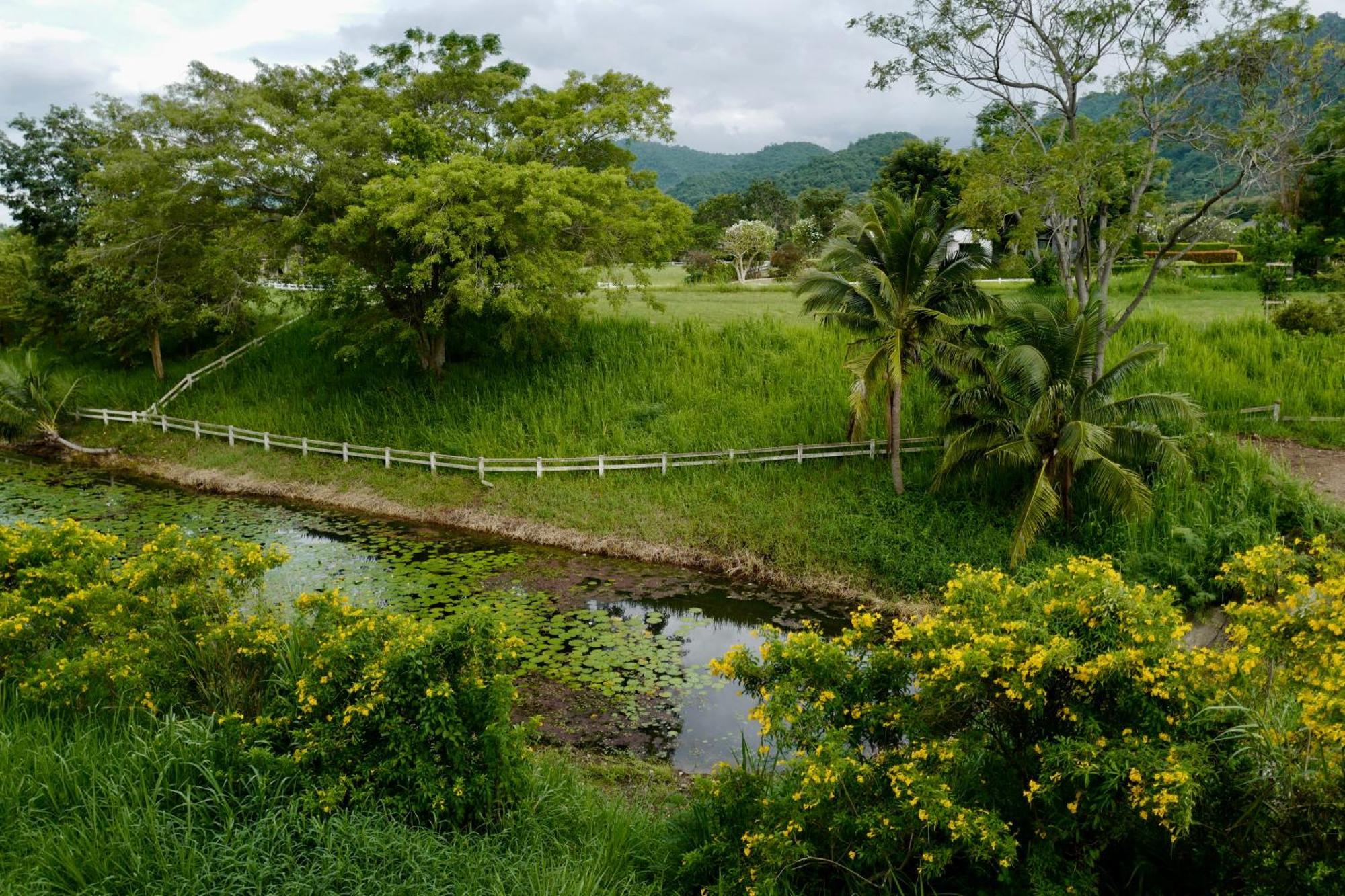 Monlada Khaoyai Hotell Mu Si Rom bilde
