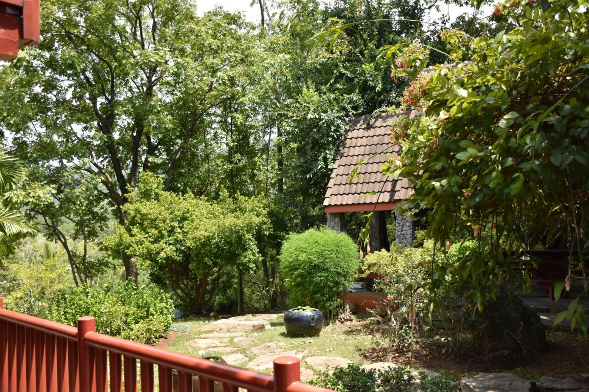 Monlada Khaoyai Hotell Mu Si Rom bilde